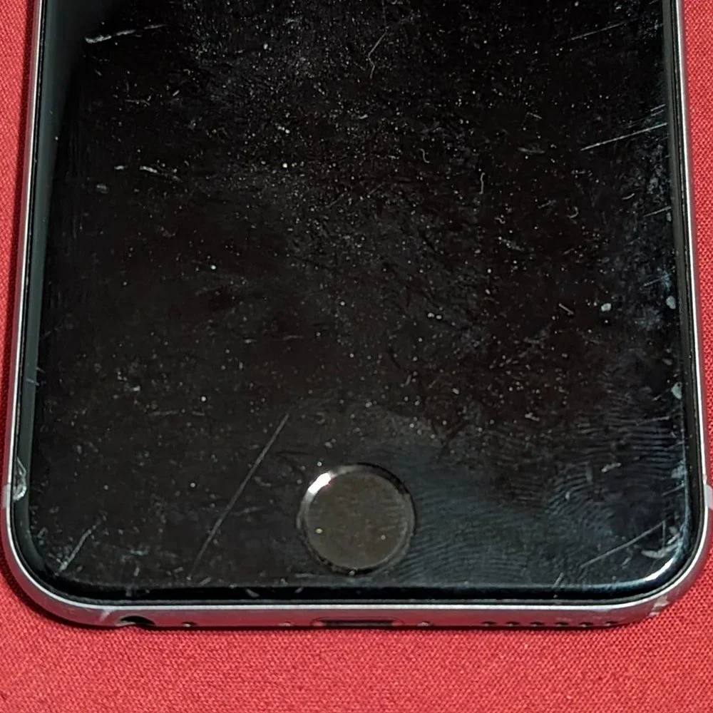 iPhone 6 (A1549) - 64 GB #25 (For parts)***